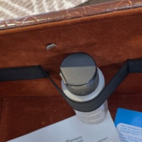 Nice! Bentony 1990's Alligator Embossed Travel Makeup Case with Lock  (NWOT) - Picture 14 of 16